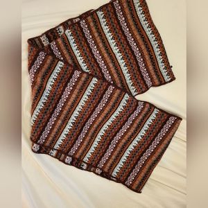 Women's patterned infinity scarf